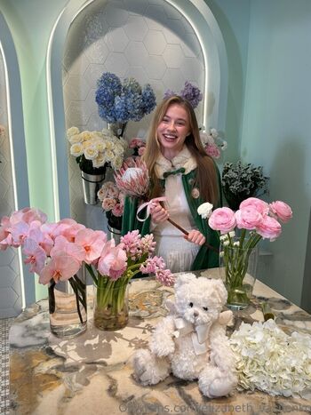 Full leaked Elizabeth vasilenko private onlyfans photo