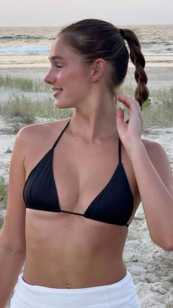 Full leaked Ella alexandra  page private onlyfans photo