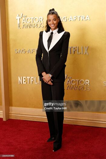 Full leaked Ella balinska page private onlyfans photo