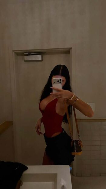 Full leaked Ella bleu private onlyfans photo