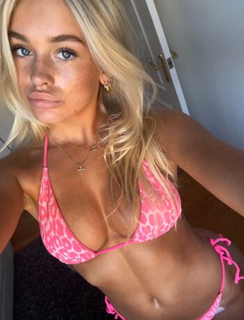 Full leaked Ella bradley private onlyfans photo