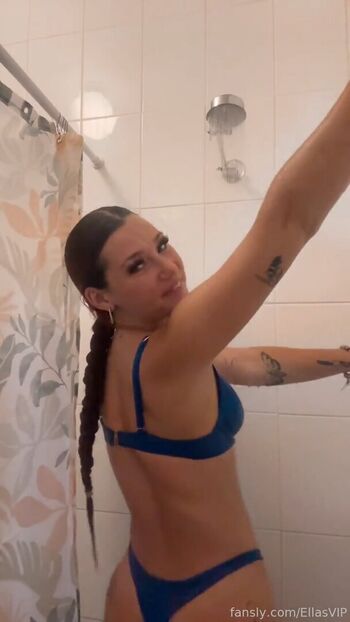 Full leaked Ella hanson private onlyfans photo