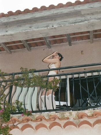Full leaked Ella hunt private onlyfans photo