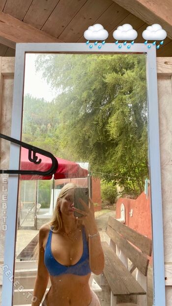 Full leaked Ella kania private onlyfans photo