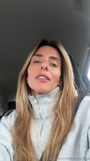 Full leaked Ella luna private onlyfans photo