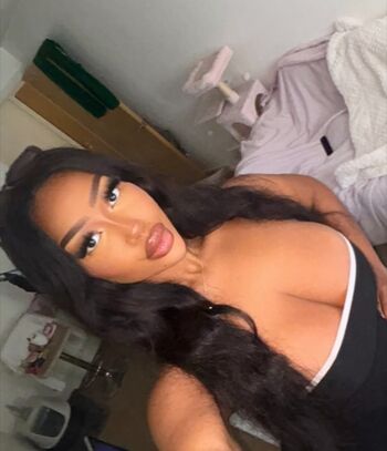 Full leaked Ella mac private onlyfans photo