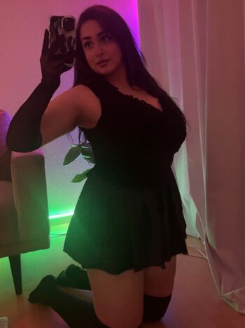 Full leaked Ella maei private onlyfans photo