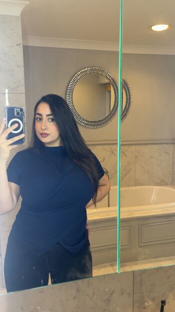 Full leaked Ella maei private onlyfans photo