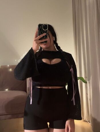 Full leaked Ella maei private onlyfans photo