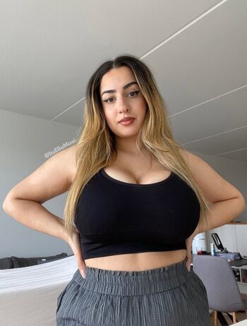 Full leaked Ella maei private onlyfans photo