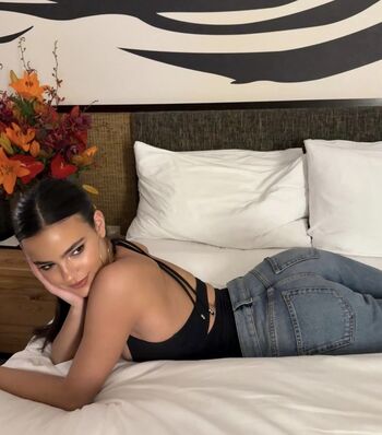 Full leaked Ella mendelsohn private onlyfans photo