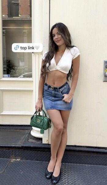 Full leaked Ella mendelsohn page private onlyfans photo