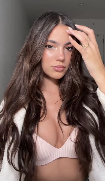 Full leaked Ella mendelsohn private onlyfans photo