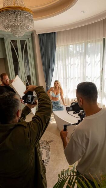 Full leaked Ella netzer private onlyfans photo