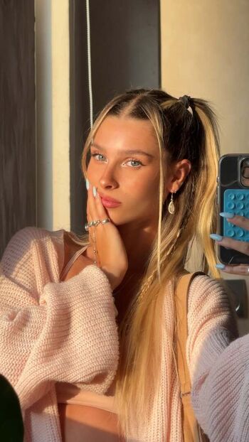 Full leaked Ella netzer private onlyfans photo