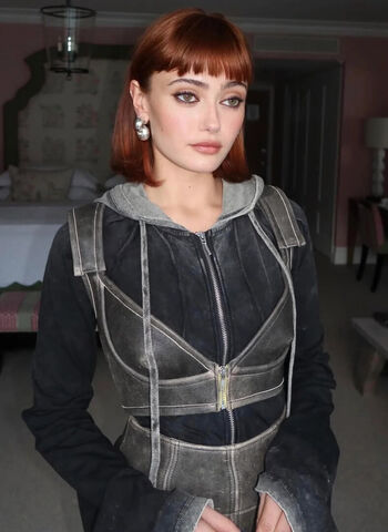 Full leaked Ella purnell page private onlyfans photo