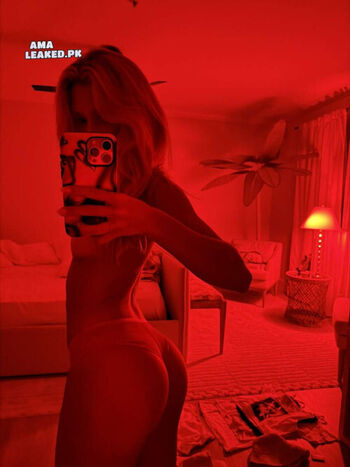 Full leaked Ella stanley private onlyfans photo