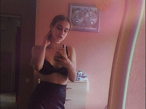 Full leaked Ella twinkle private onlyfans photo