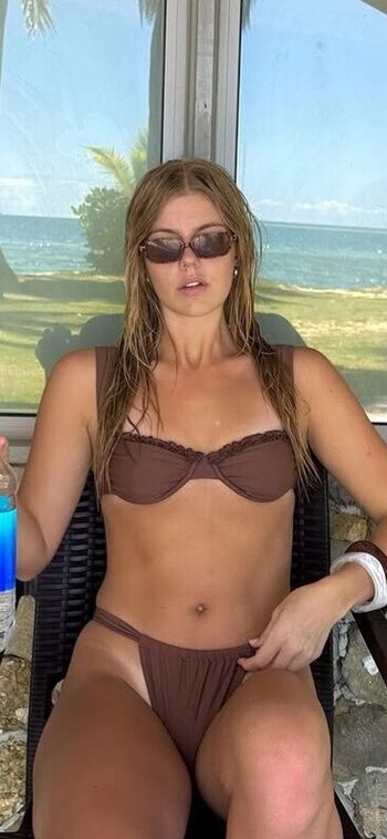 Full leaked Ellajae private onlyfans photo