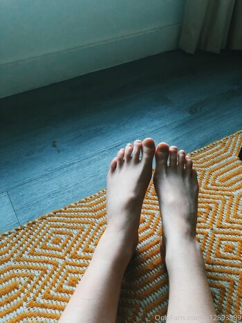 Full leaked Ellbat private onlyfans photo