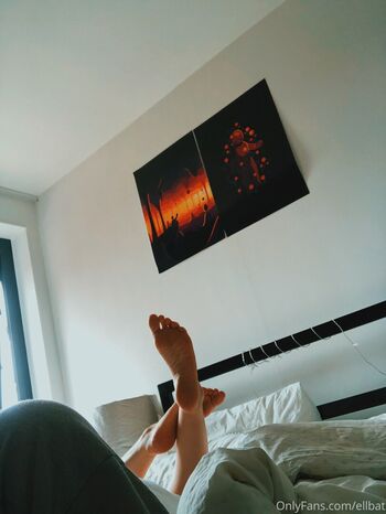 Full leaked Ellbat private onlyfans photo