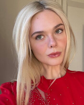 Full leaked Elle fanning page private onlyfans photo