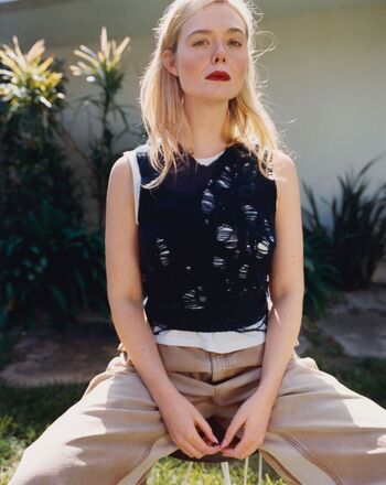 Full leaked Elle fanning page private onlyfans photo