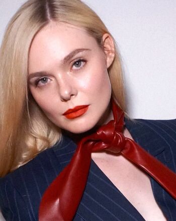 Elle Fanning