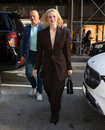 Full leaked Elle fanning page private onlyfans photo