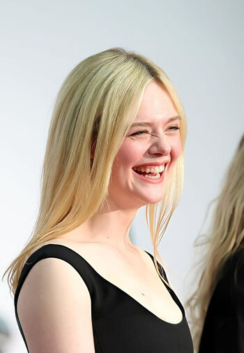 Elle Fanning