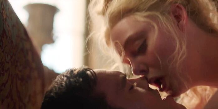 Elle Fanning