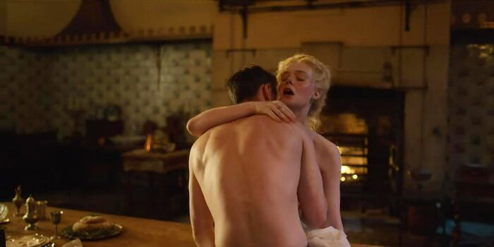 Elle Fanning