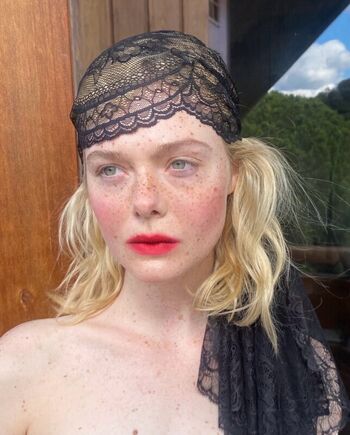 Full leaked Elle fanning page private onlyfans photo