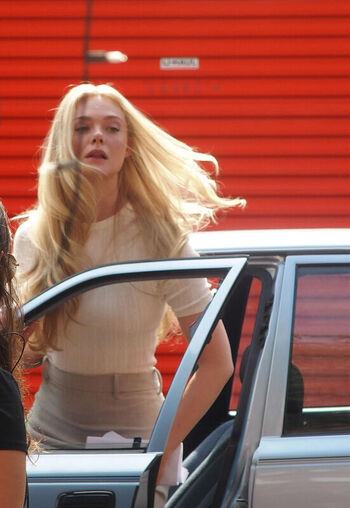 Full leaked Elle fanning private onlyfans photo