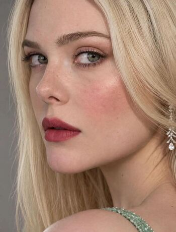 Elle Fanning