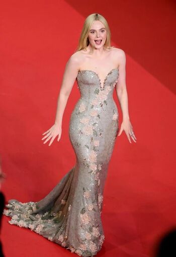 Full leaked Elle fanning page private onlyfans photo