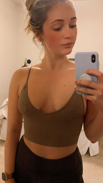 Full leaked Ellemarie private onlyfans photo