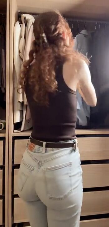 Full leaked Ellen aabol private onlyfans photo