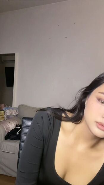 Full leaked Ellesyanamira private onlyfans photo