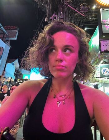 Full leaked Ellie leach private onlyfans photo