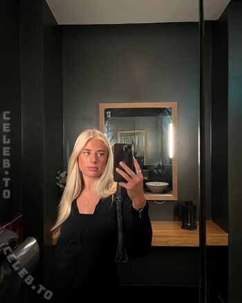 Full leaked Ellie maack private onlyfans photo