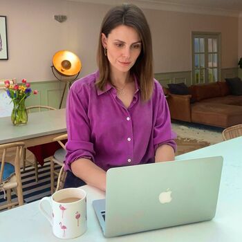 Ellie Taylor Comedian