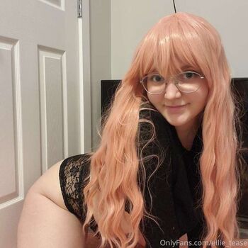 Full leaked Ellie teases private onlyfans photo