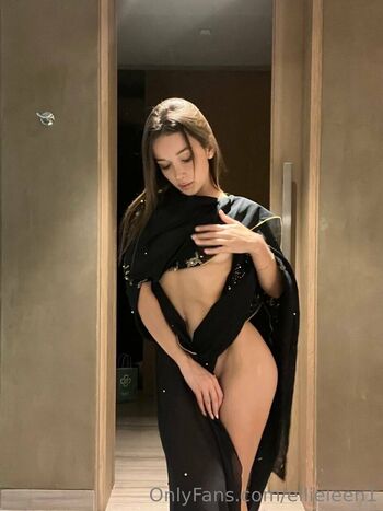 Full leaked Ellieleen  page private onlyfans photo