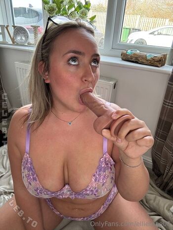 Full leaked Elliemae vip private onlyfans photo