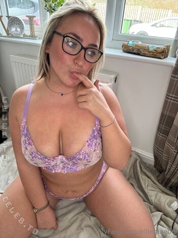 Full leaked Elliemae vip private onlyfans photo