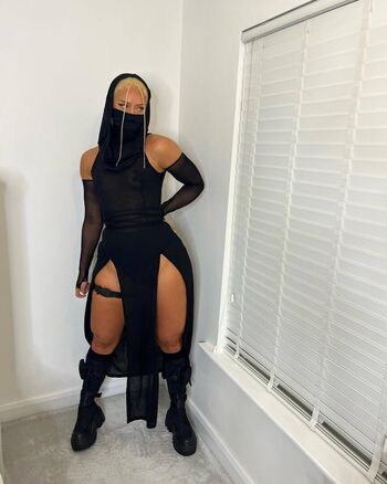 Full leaked Elliemaejohnson private onlyfans photo