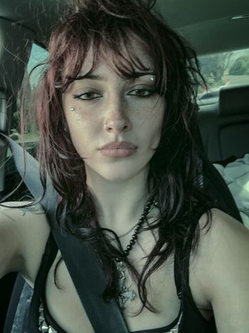 Full leaked Elliemoore private onlyfans photo