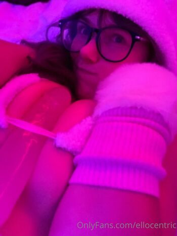 Full leaked Ellocentric private onlyfans photo