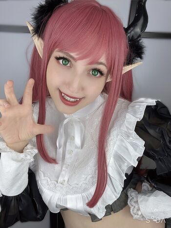 Full leaked Ellychan private onlyfans photo